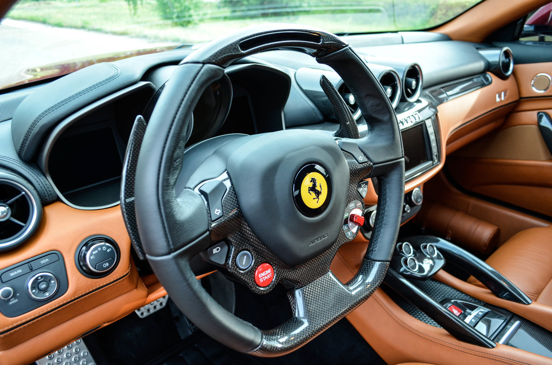 Ferrari FF Salon