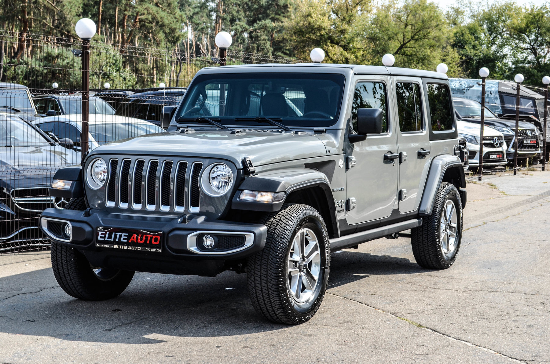 Jeep Wrangler Sahara 2021